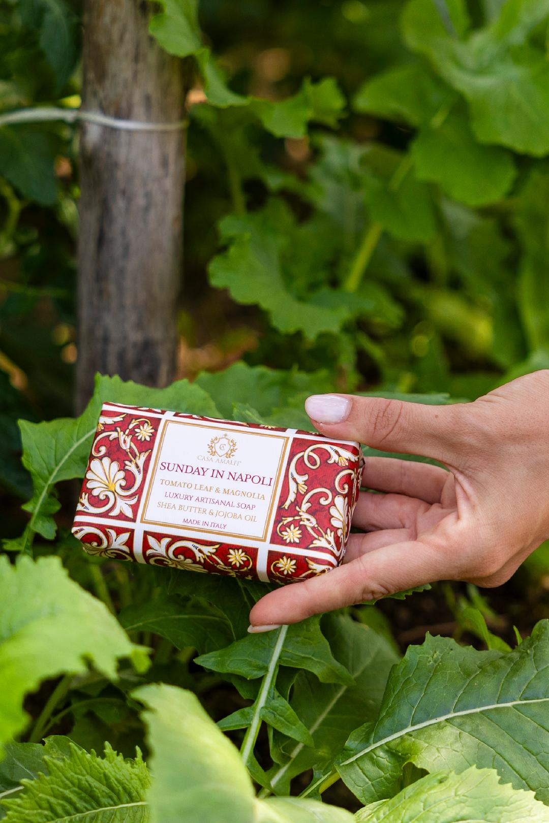 SUNDAY IN NAPOLI BODY SOAP - Tomato Leaf & Magnolia 150g