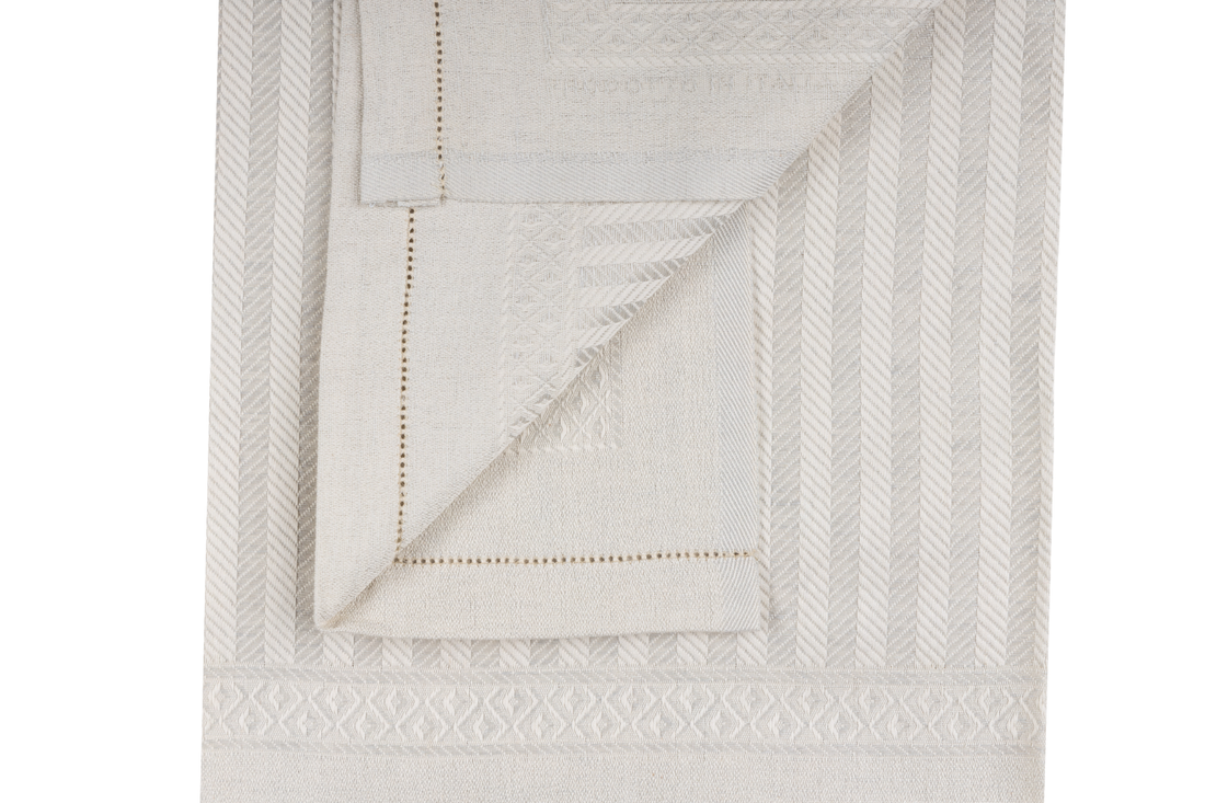 ROMANTICA BEIGE & WHITE LINEN GUEST TOWEL SET